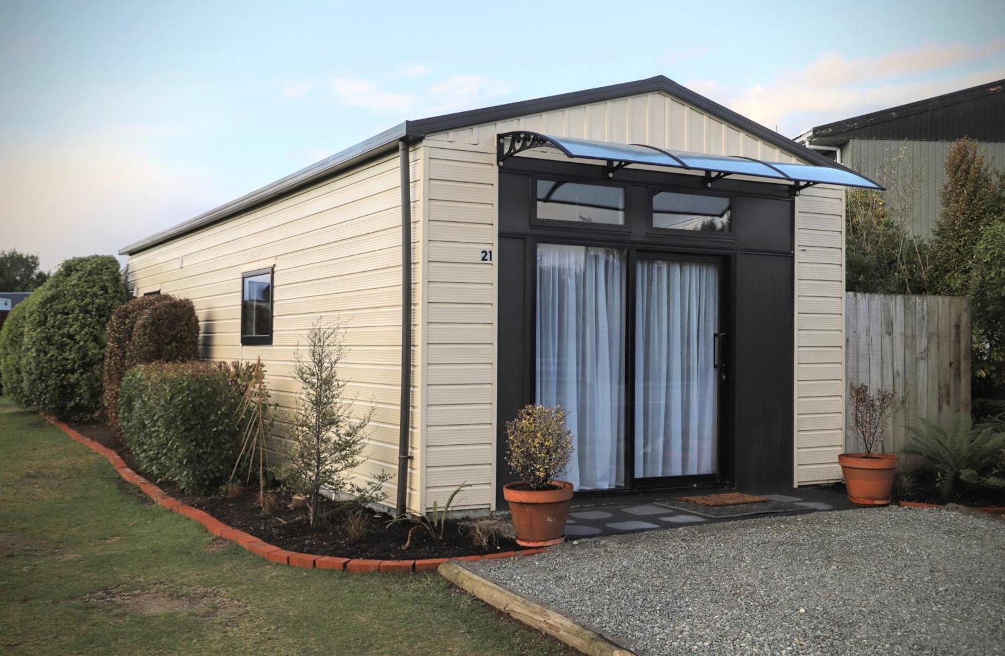 Catnap Cottage, Newly Renovated Manapouri Exteriér fotografie